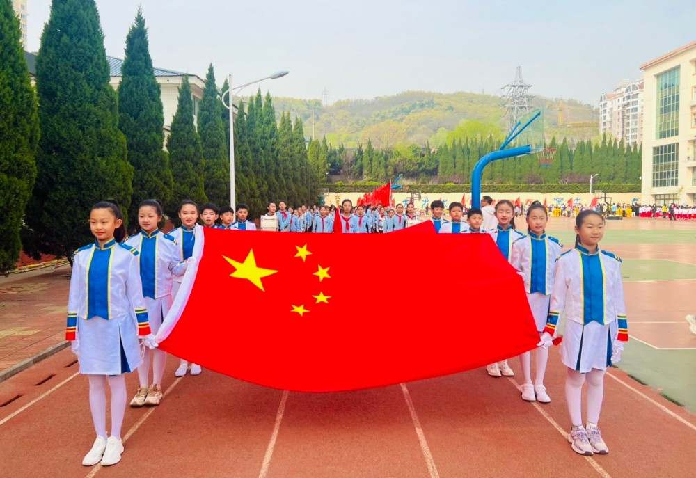 科技文體交融，“五育”之花盛放 ——北竹島小學(xué)第十四屆科技·文化·體育綜合運(yùn)動(dòng)會(huì)盛大開(kāi)幕